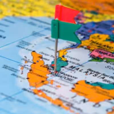 Presenta un progetto alla Fondazione